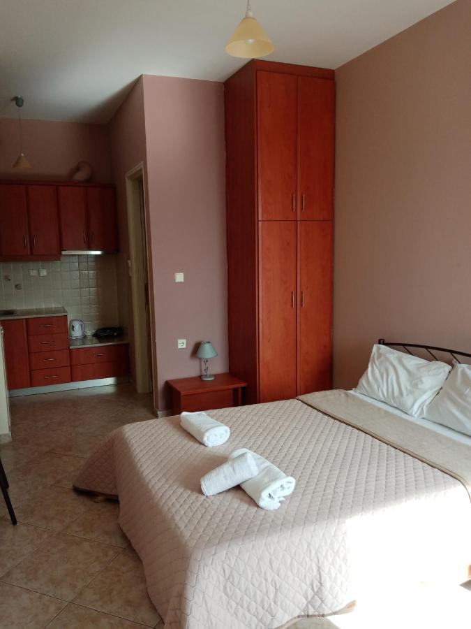 Jusmine Apartments Chalkís Kültér fotó